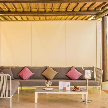 شقة Awesome In With Kitchenette