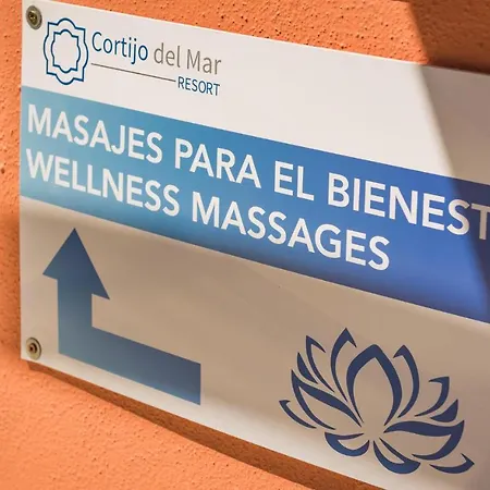 Awesome In With Kitchenette Estepona